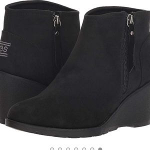 Bob's Sketchers booties